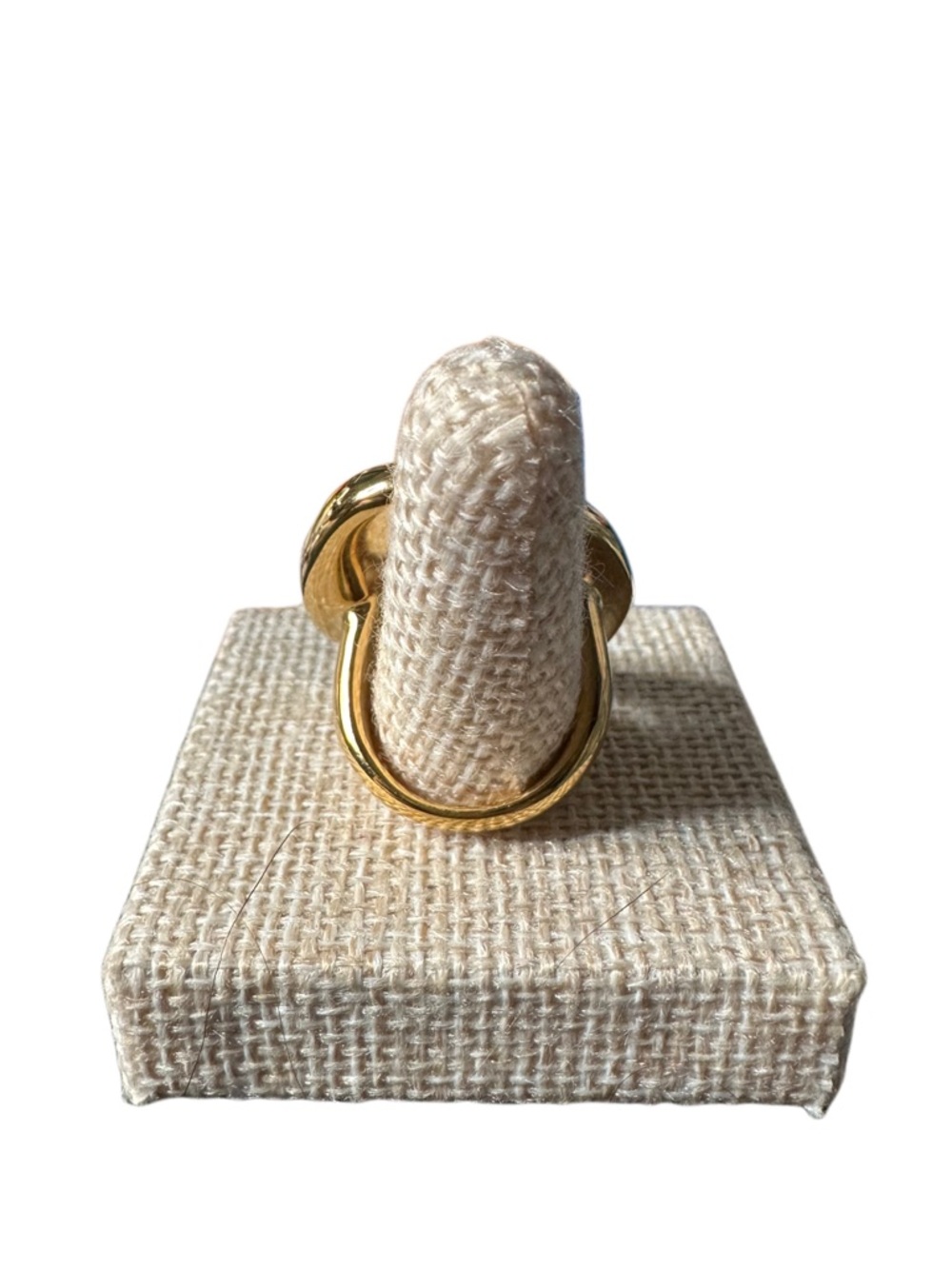 Gold Abstract Oval Statement Ring - Picture 4 of 4